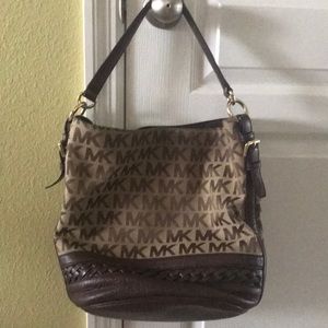 Beautiful Michael Kors bag- brown